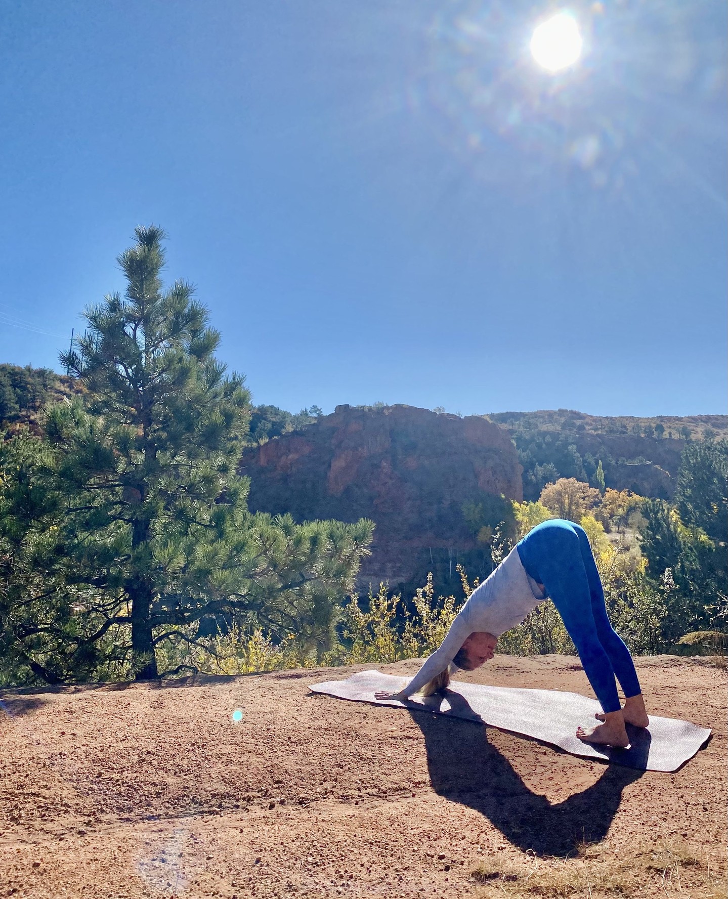 Fall can be a busy season, and it’s easy to doubt your own worthiness when life feels full. ⁠
⁠
But every time you show up for yourself (whether it’s ten minutes of movement, a meditation or an hour-long vinyasa class) you’re reminding yourself: I am worthy of care, joy, and all the good things this season brings.⁠
⁠
Let this Fall be your gentle reset.⁠
Let this season be a reminder that you deserve peace and presence today and every day. 💛⁠
⁠
It's like our September intention reminds us: I am worthy of good things.⁠