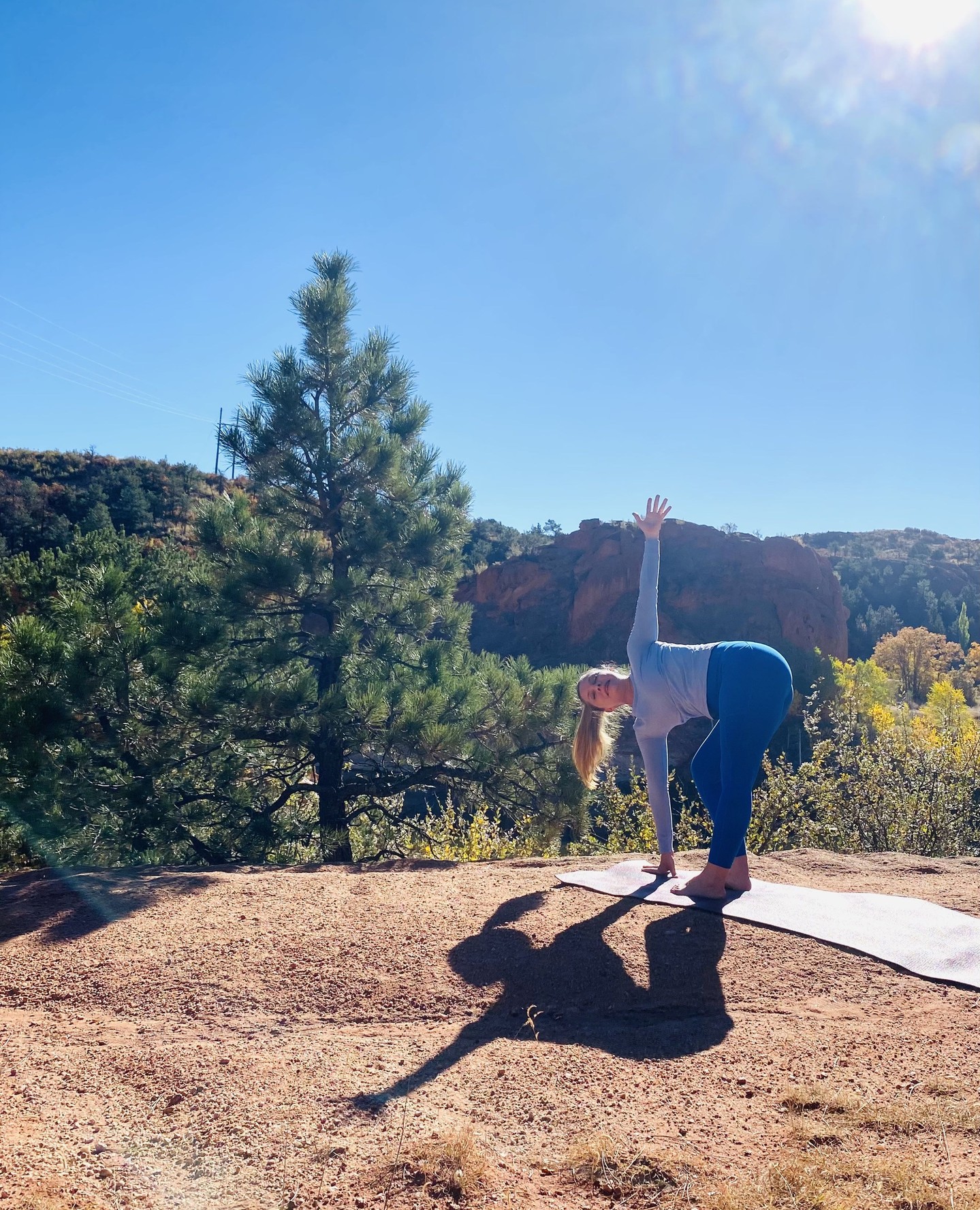 🍂 It's time for the first crisp mornings, golden leaves, and fresh air. Fall is here, and it’s the perfect time for a reset.⁠
⁠
Just like the trees let go of what they no longer need, you can release old habits or doubts and make space for what nourishes you. ⁠
⁠
Think of this season as your invitation to slow down, reset, and return to your yoga practice in a way that feels good. ✨⁠
⁠
You don’t have to be perfect. You just have to begin.⁠